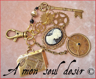 Bijou de Sac Steampunk Victorien Rouages Camée Clef Clé Horloge Montre Steampunk Victorian Bag Charm Cameo Gears Key