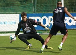 El Atlético de Madrid cierra el fichaje de Aranzubia El Atlético de Madrid cierra el fichaje de Aranzubia