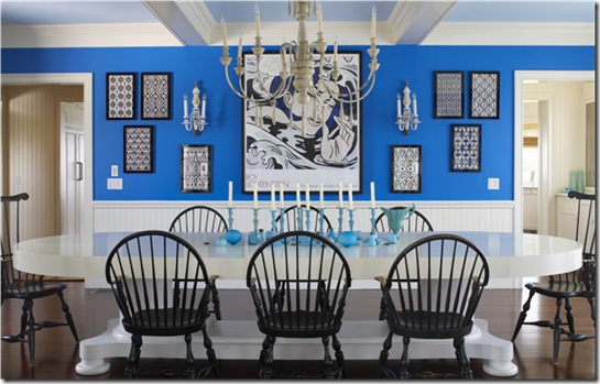 Casa de Valentin - decor de Michael Pertenio - azulão na parede da sala de jantar
