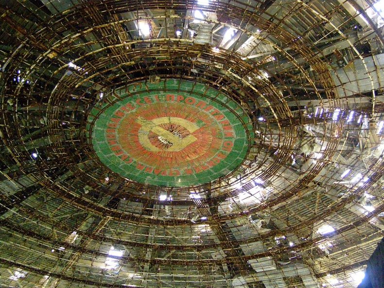 Buzludzha-9