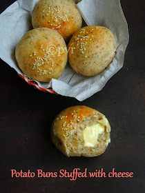 Potato buns stuffed with cheese