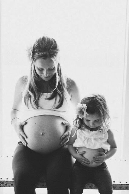 Fotos de grávida com a filha