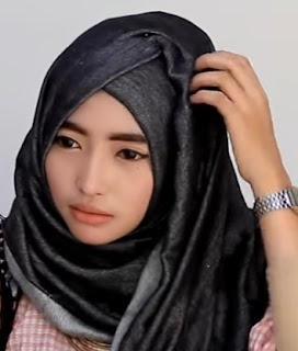  Model Hijab Pashmina Untuk Wajah Bulat Jadi Terlihat Tirus 