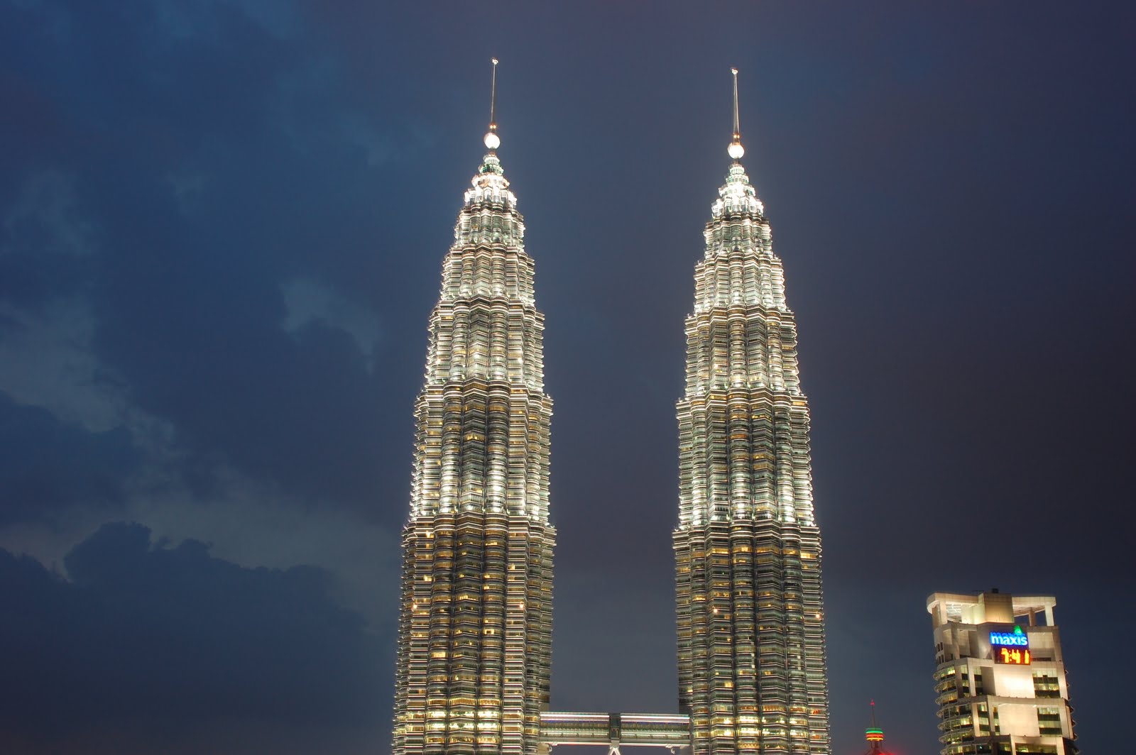 twin towers images |Daily Pictures
