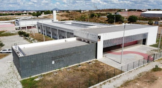 Cinco escolas estaduais do Cariri recebem vistoria da Seinfra para instalação de painéis solares