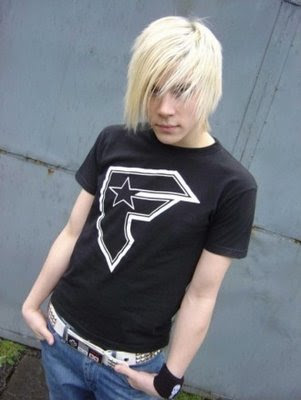 blonde emo hairstyles medium. blonde medium emo hairstyles for girls hair pictures photos