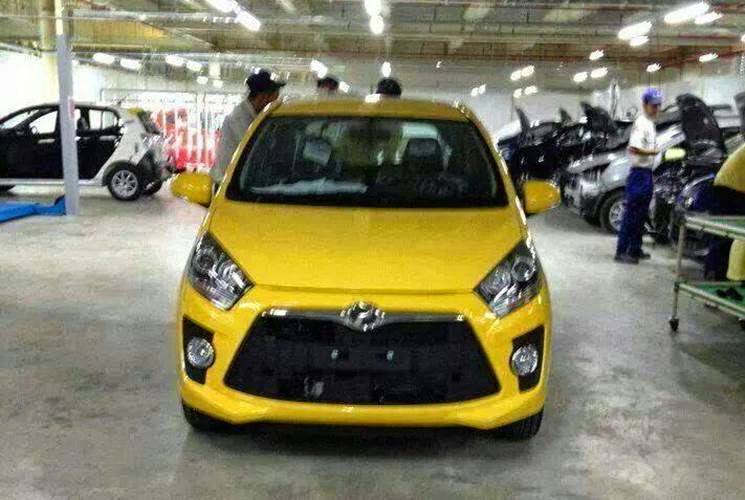 BRAND NEW PERODUA AXIA 1.0 AV -15 -BIG GIFT!! FULL LOAN!!