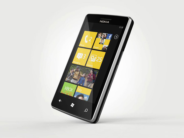 Nokia will release a more Powerful Windows Smartphone Lumia 900 and a tablet on Windows 8