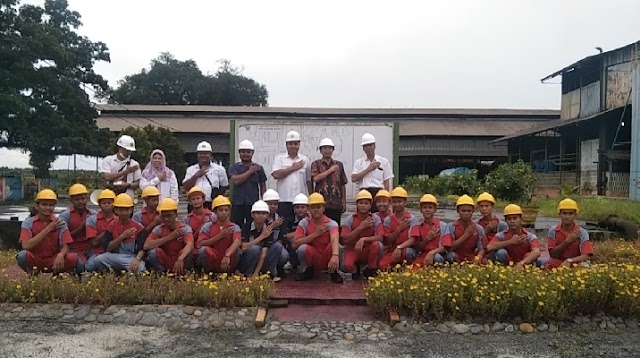 Manajemen PTPN IV Unit PKS Gunung Bayu Terima Kunjungan Industri SMK Swasta Satria Budi I Perdagangan