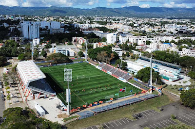 Los estadios  Cibao FC y Félix Sánchez tendrán césped híbrido de última generación