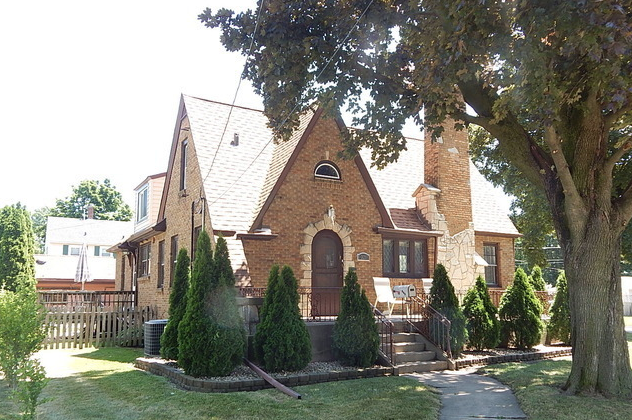 front and left side views of Sears Strathmore at 321 Marguerite Street Elgin Illinois