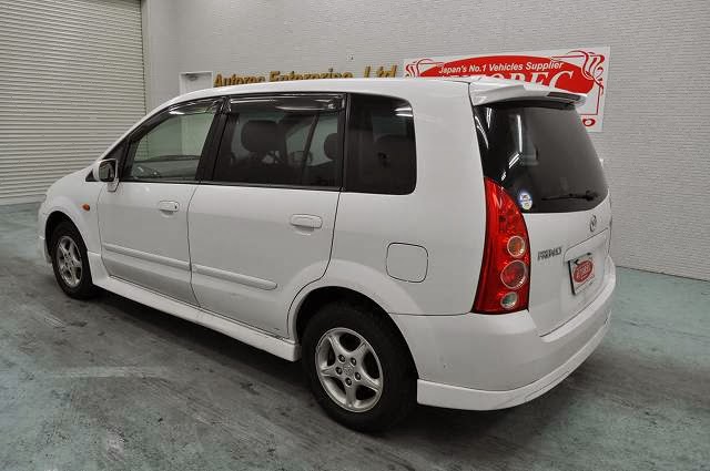 2002 Mazda Premacy