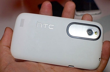 HTC Desire V 