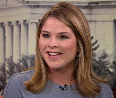 Jenna Bush, daughter of US President George W. Bush. Pentagon face shape.