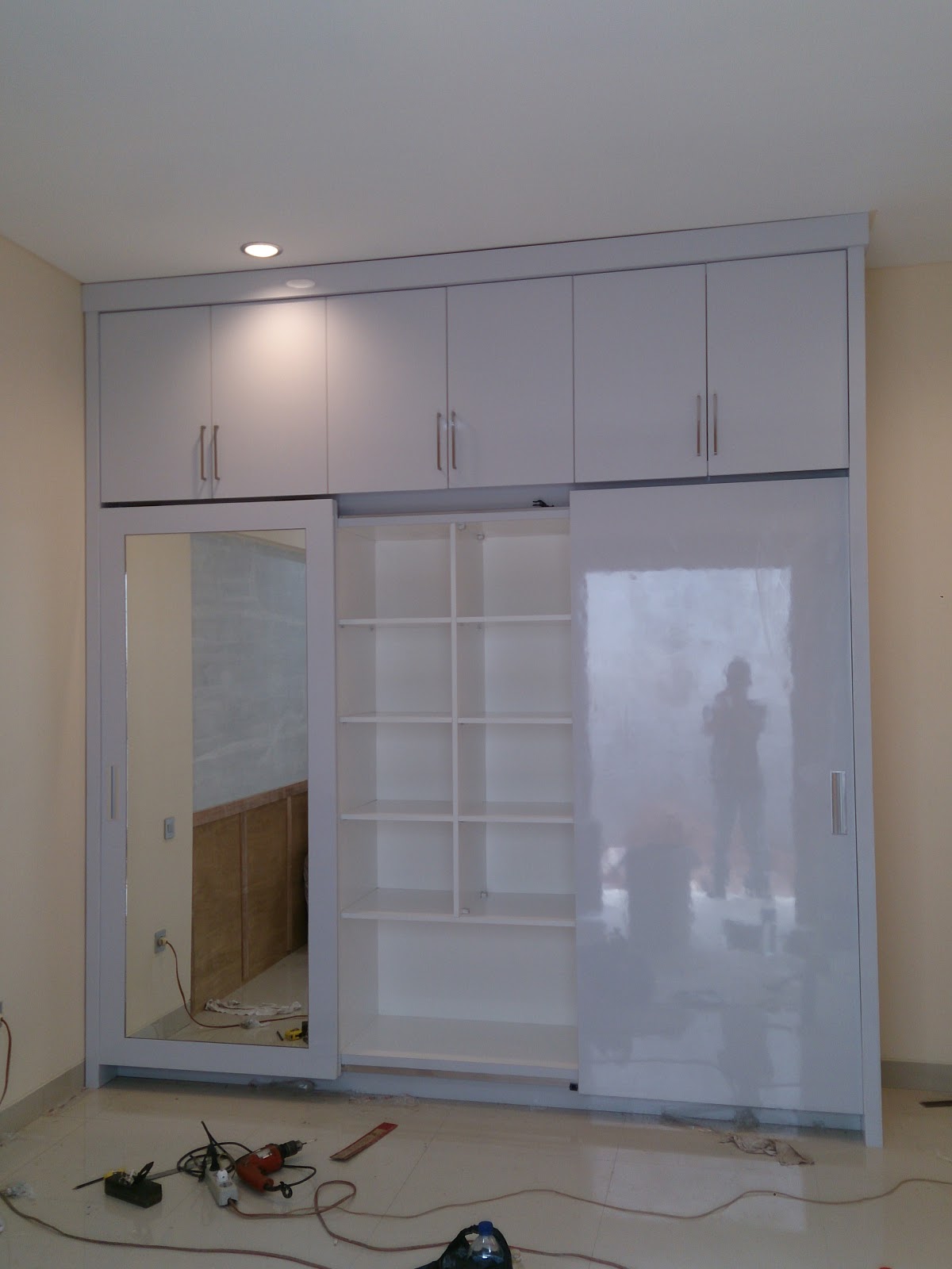 LEMARI PAKAIAN SLIDING BEKASI Dzahra Furniture LEMARI PAKAIAN SLIDING BEKASI Dzahra Furniture