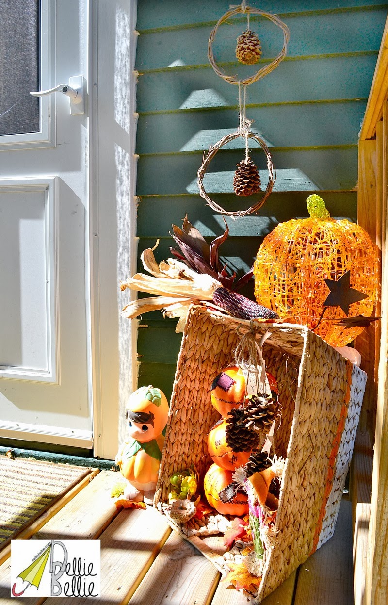 56 Best Images Autumn Decorating Ideas Inside - 85 Pretty Autumn Porch Décor Ideas - DigsDigs