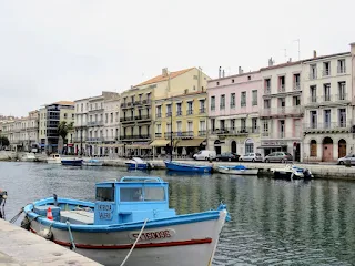 Pictures of France: Canal running through Sète