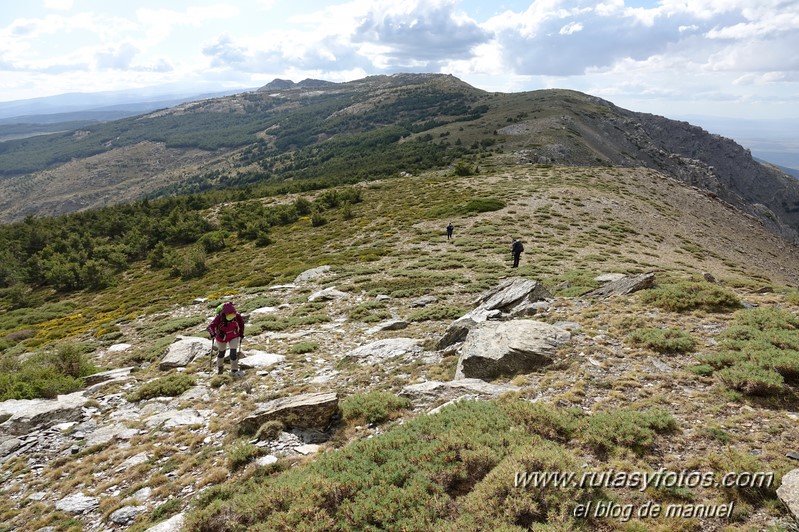 Almirez - La Cumbre - Cruz del Pescadero - Piedra Horadada - Tajo de la Querencia - Tajo de la Cruz