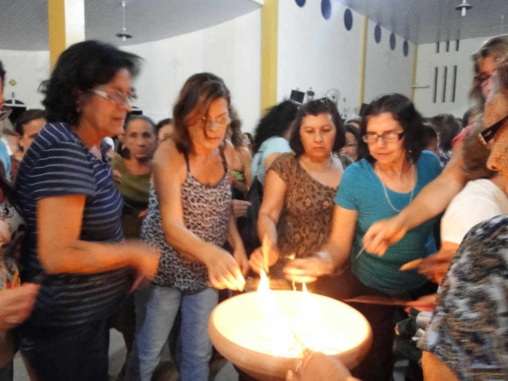 http://armaduradcristao.blogspot.com.br/2014/04/celebracao-penitencial-para-as-mulheres.html