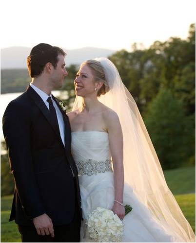 Celebrities Who Wore Vera Wang Wedding Gowns Pictures Chelsea Clinton