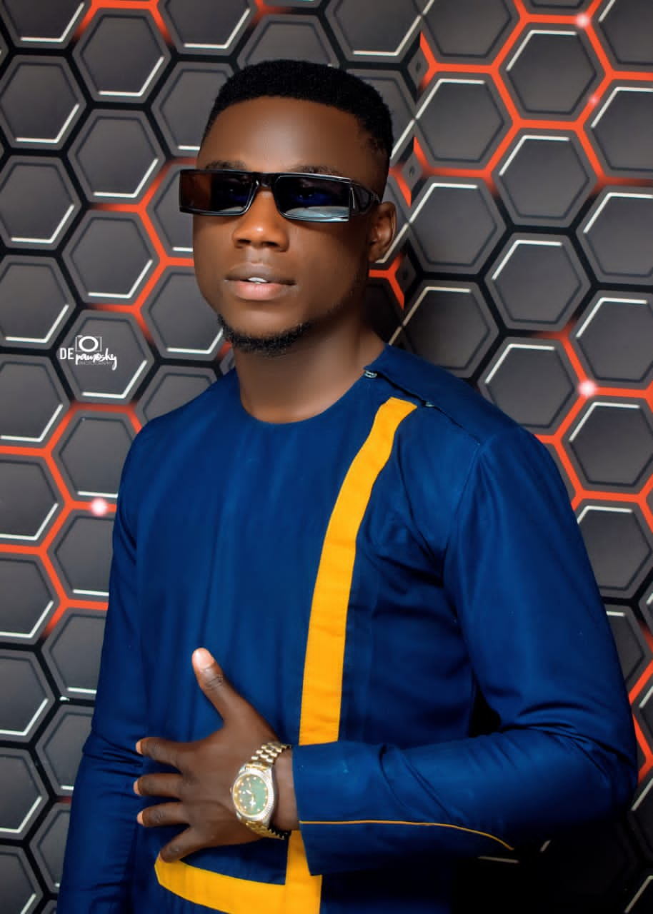 [Biography] Full biography of Evidence DJ Joe - KTFM 103.9 Jos affiliate Disc jockey