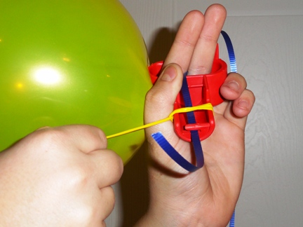 Balloon Quick Ties With Ribbons1