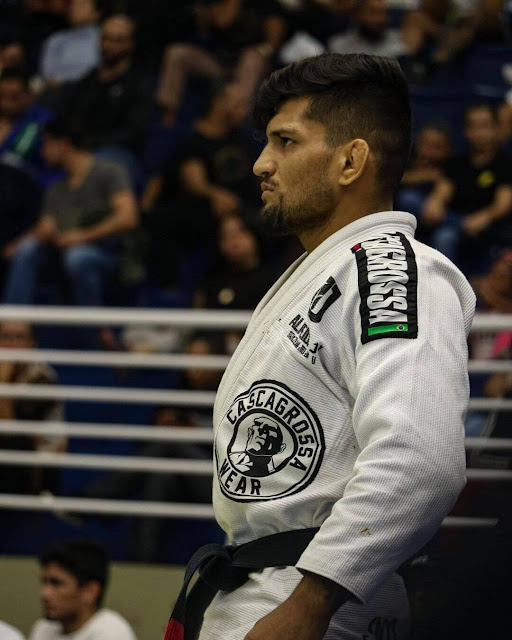 Cleber de Souza o Clandestino JIU JITSU