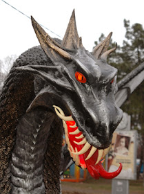 Фото Укринформ: дракон в Одессе