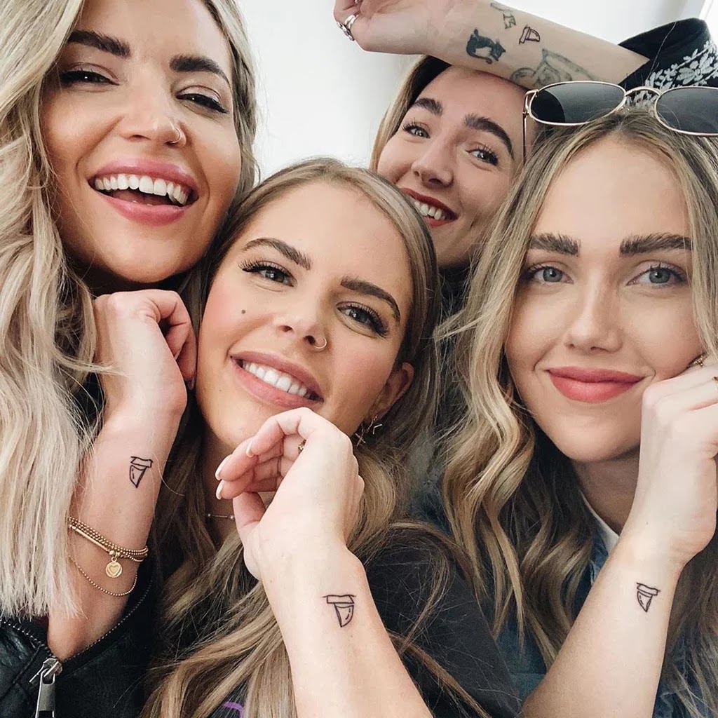tatuajes de amistad para mujeres