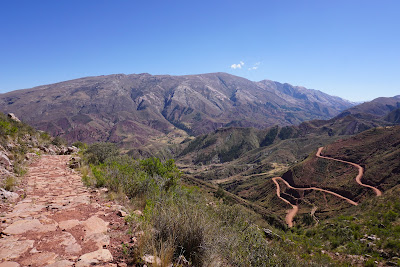 Premier tronçon de la rando sur le chemin des Incas