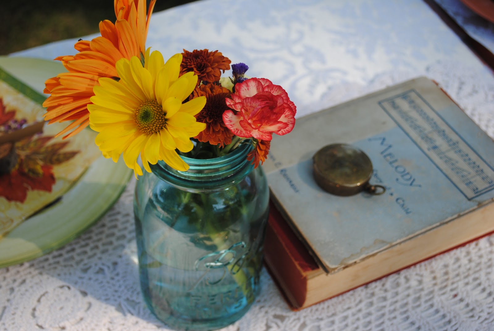 ideas for vintage wedding table decor