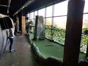 Gravitee Adventure Golf in Oxford