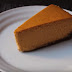Làm bánh Pumpkin Cheesecake với lớp vỏ Gingersnap 