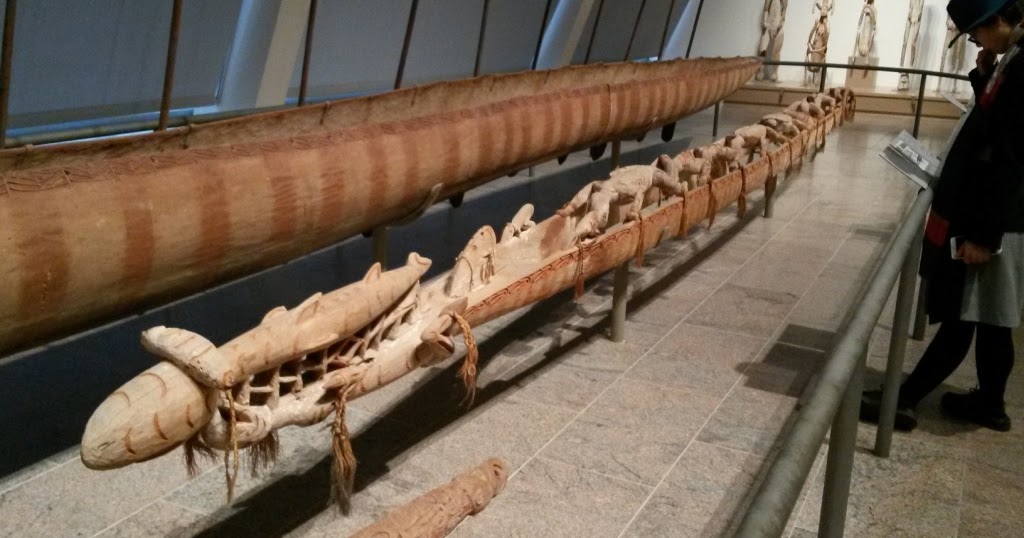 indigenous boats: asmat spirit canoe