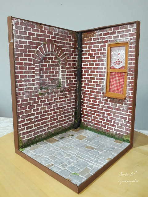 Diorama Tuğla Duvar