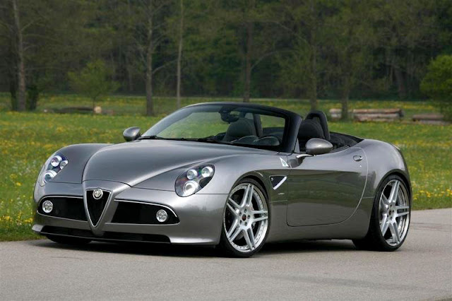 2009-Alfa-Romeo-8C-Spider-Exterior-front