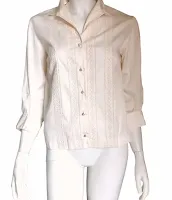 photo de la chemise vintage brodée taille 34/36