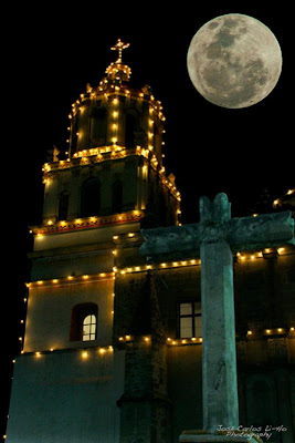 Supermoon Photos From Around The World Seen On  www.coolpicturegallery.us