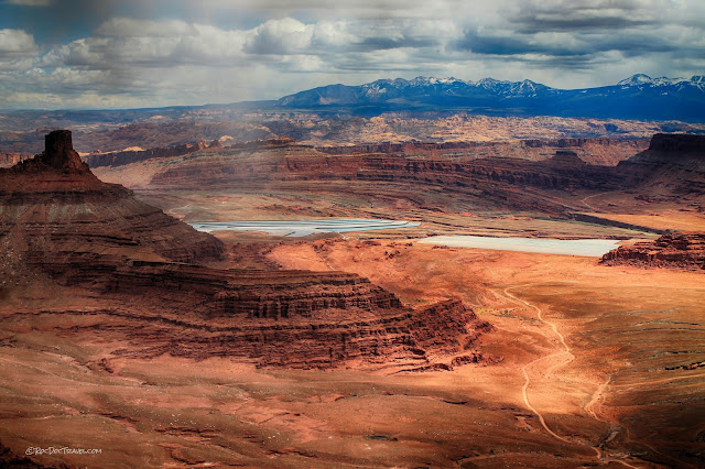 Canyonlands National Park Utah geology travel Dead Horse Point Mineral Bottom Road White Rim Trail Green River Colorado River copyright RocDocTravel.com