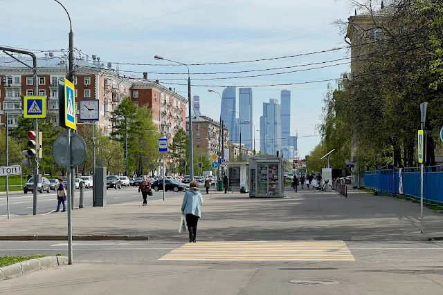 улица Куусинена, Москва-Сити