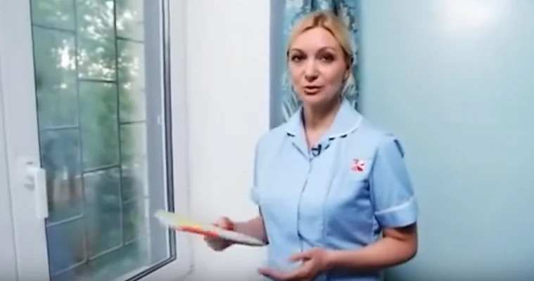 Enfermera de Sergei Ponomarenko según serie.