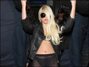 Lady-Gaga-Bares-Butt-In-Sheer-Tights-Thong