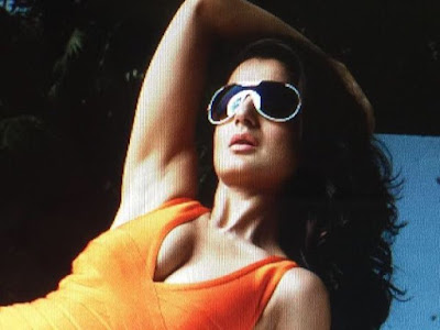 Amisha Patel Hot & Sexy Instagram Photos