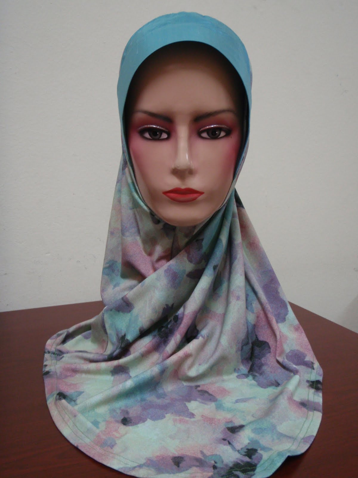 elle myra Batch 5 Tudung Corak Cantik  Scallop RM45