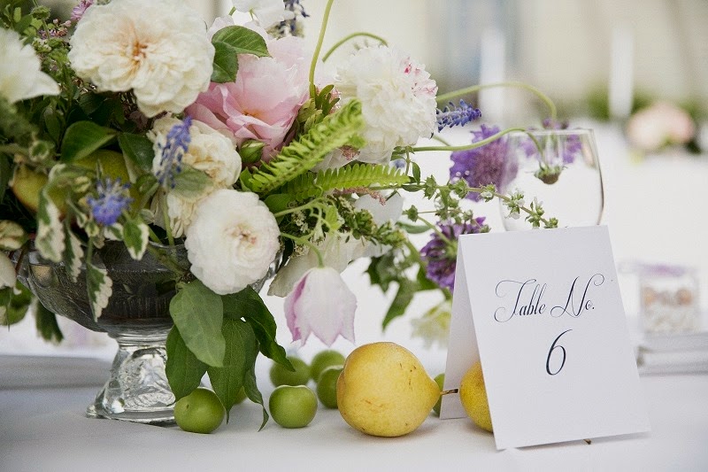 29 Oak and the Owl _ Fruit on Tables