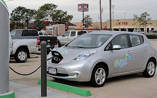 Mobil listrik Nissan Leaf