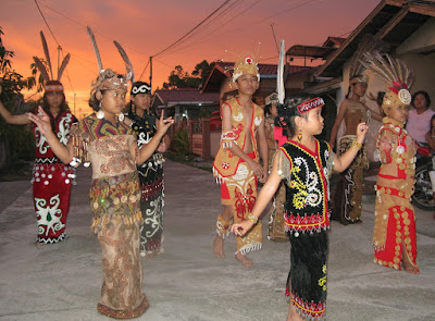 Tari Joggan Kalimantan | Wisata Seni & Budaya Kalimantan