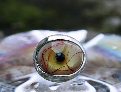 yellow eye ring by alex streeter front