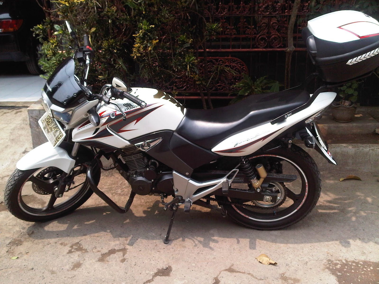 Info Harga Motor Jakarta Motor Honda Tiger Putih Istimewa