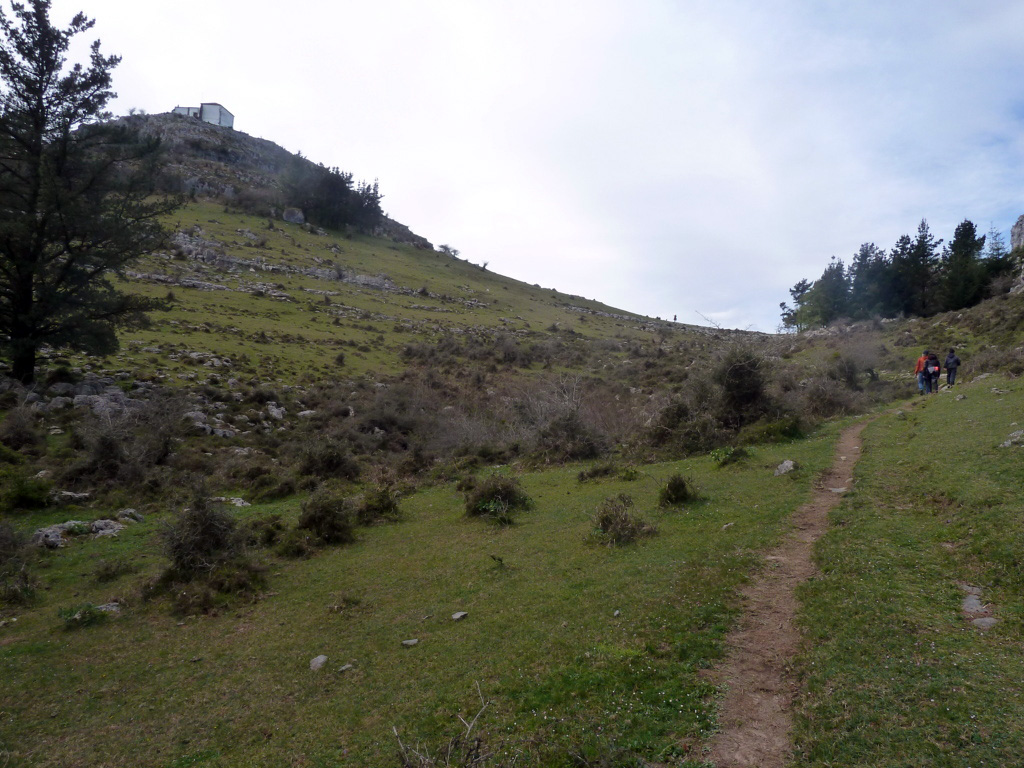 PICO DE LAS NIEVES (Peleando contra el viento sur) P1260805%20%28FILEminimizer%29